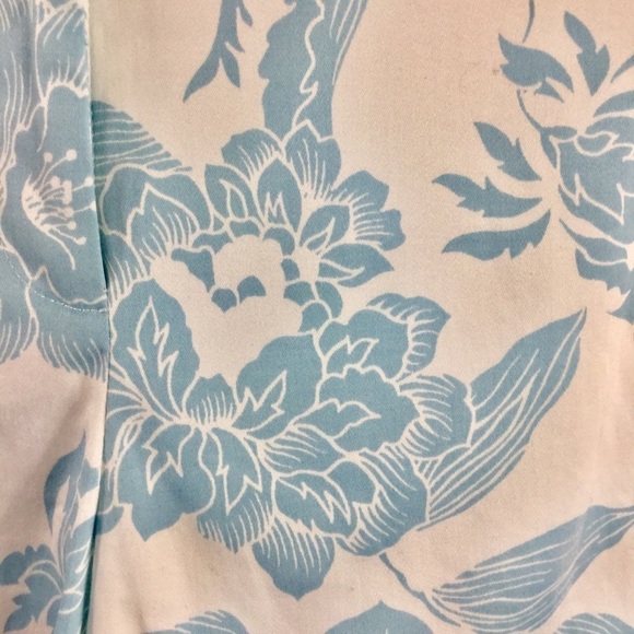 Danielle M & Trousers Floral Cotton Blend Shorts - Picture 3 of 8